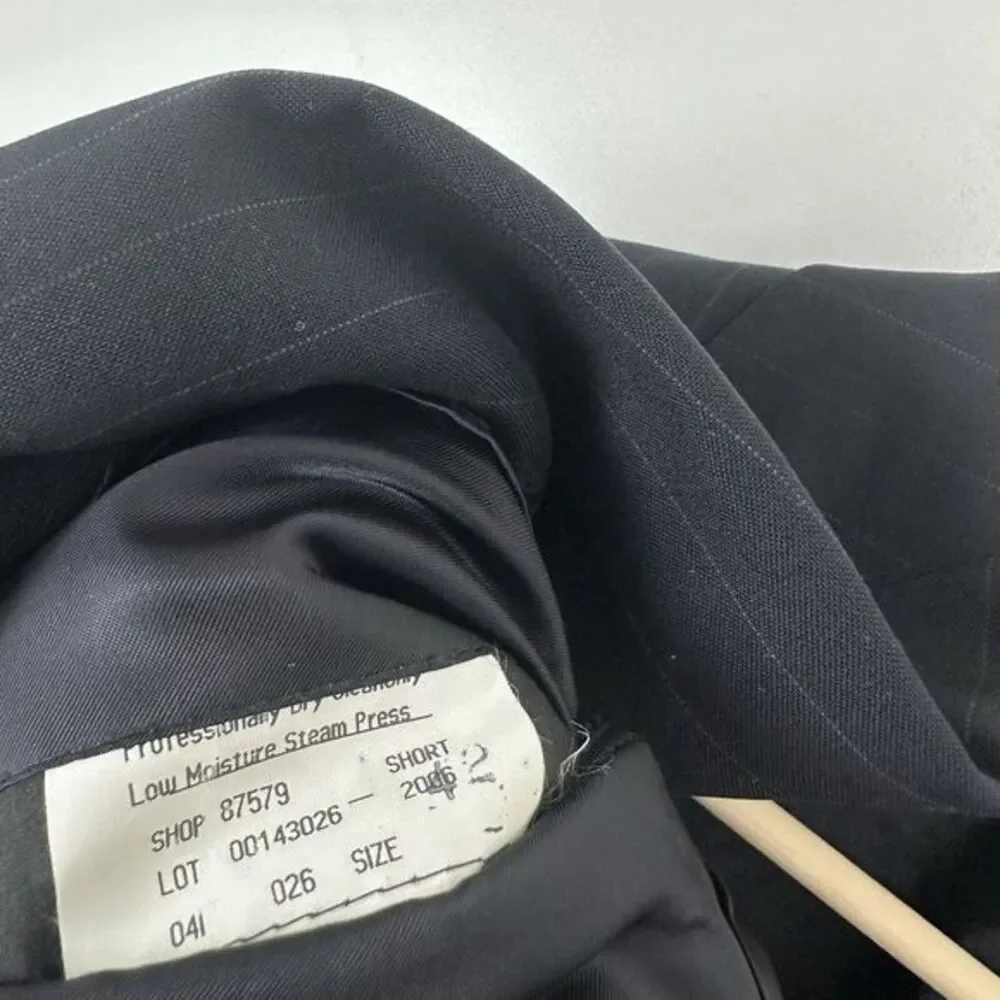 Brooks Brothers 1818 Brooksease Black Pin Stripe 2 Button Single Vent Wool Sz 42